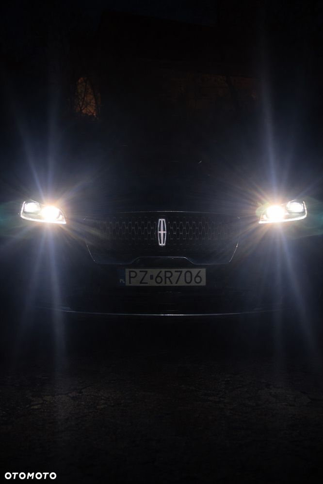 Lincoln Aviator - 38