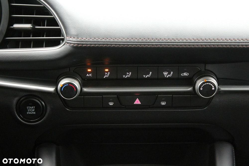 Mazda 3 2.0 mHEV Kai - 16