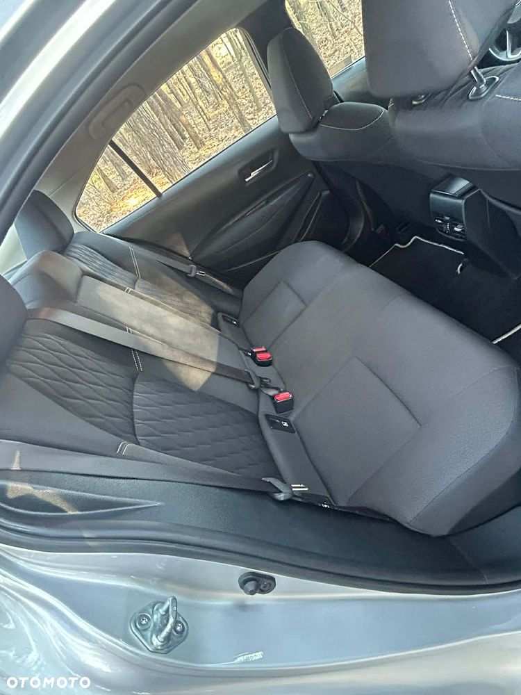 Toyota Corolla 1.8 Hybrid Comfort - 20