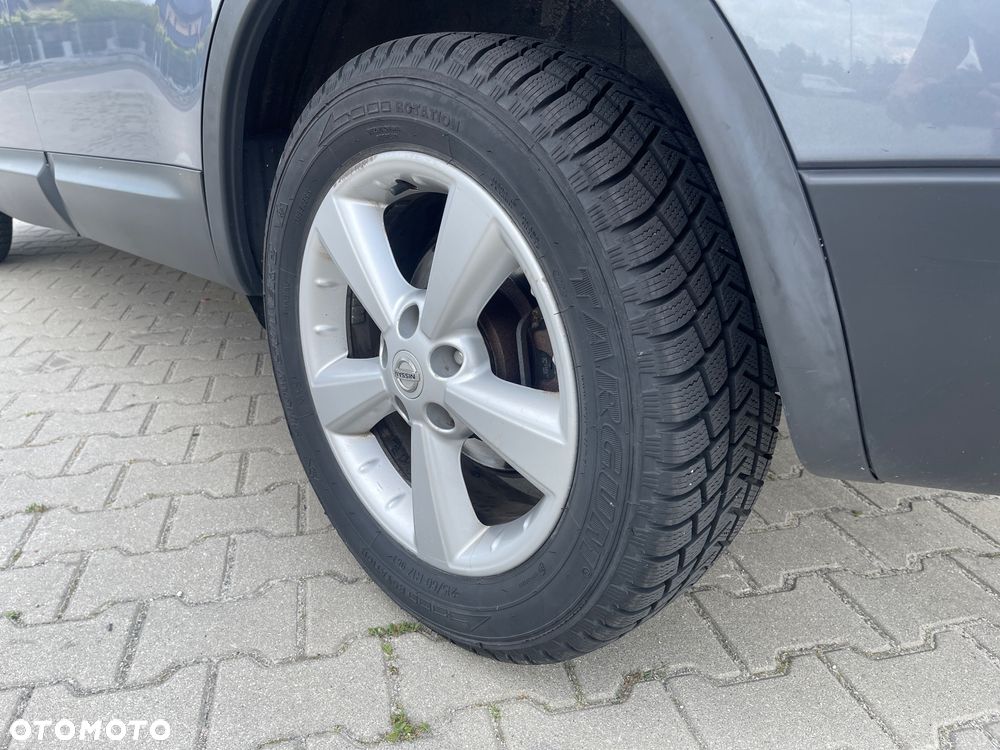 Nissan Qashqai+2 2.0 dCi DPF acenta - 12