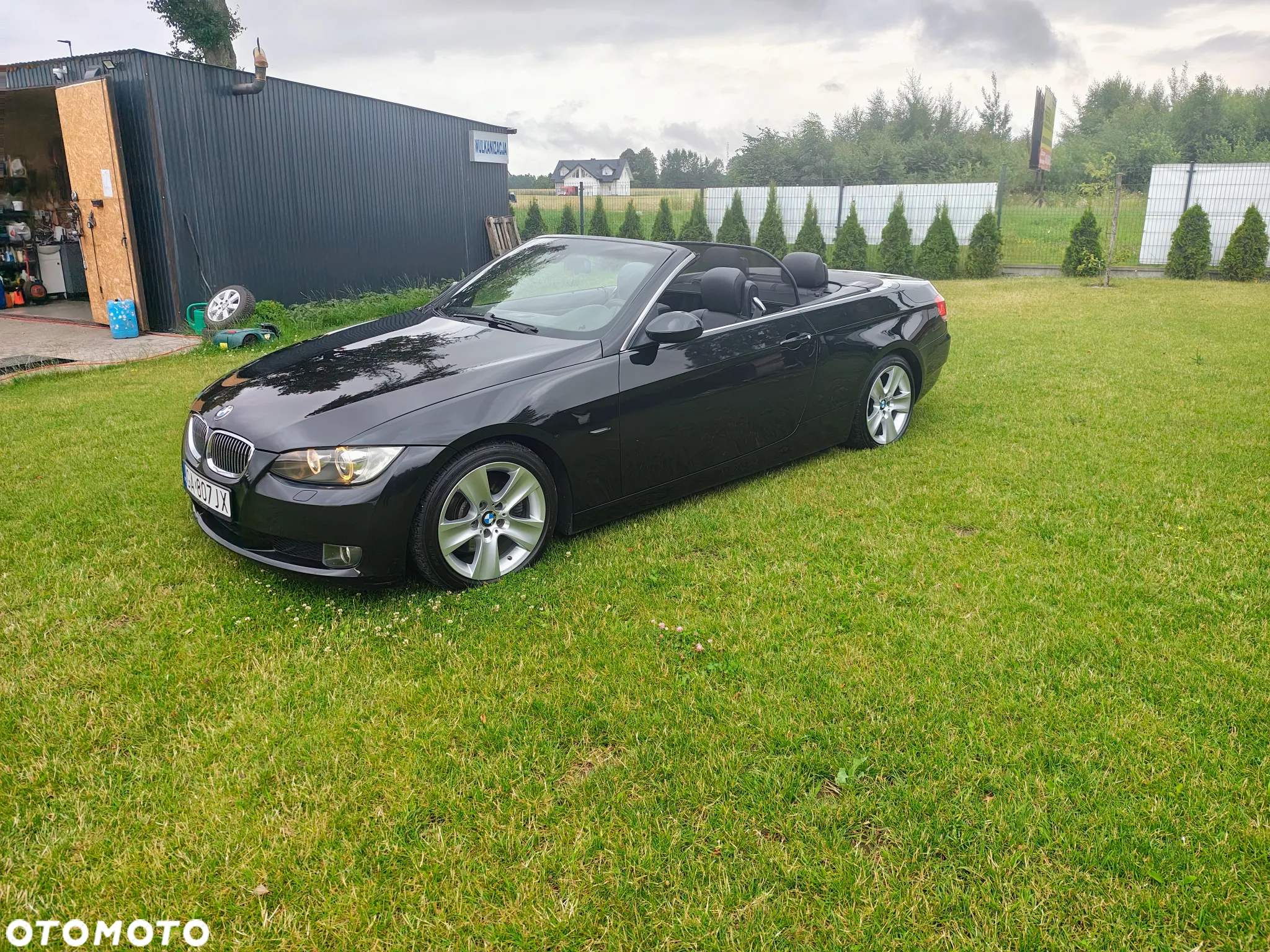 BMW Seria 3 325i - 12
