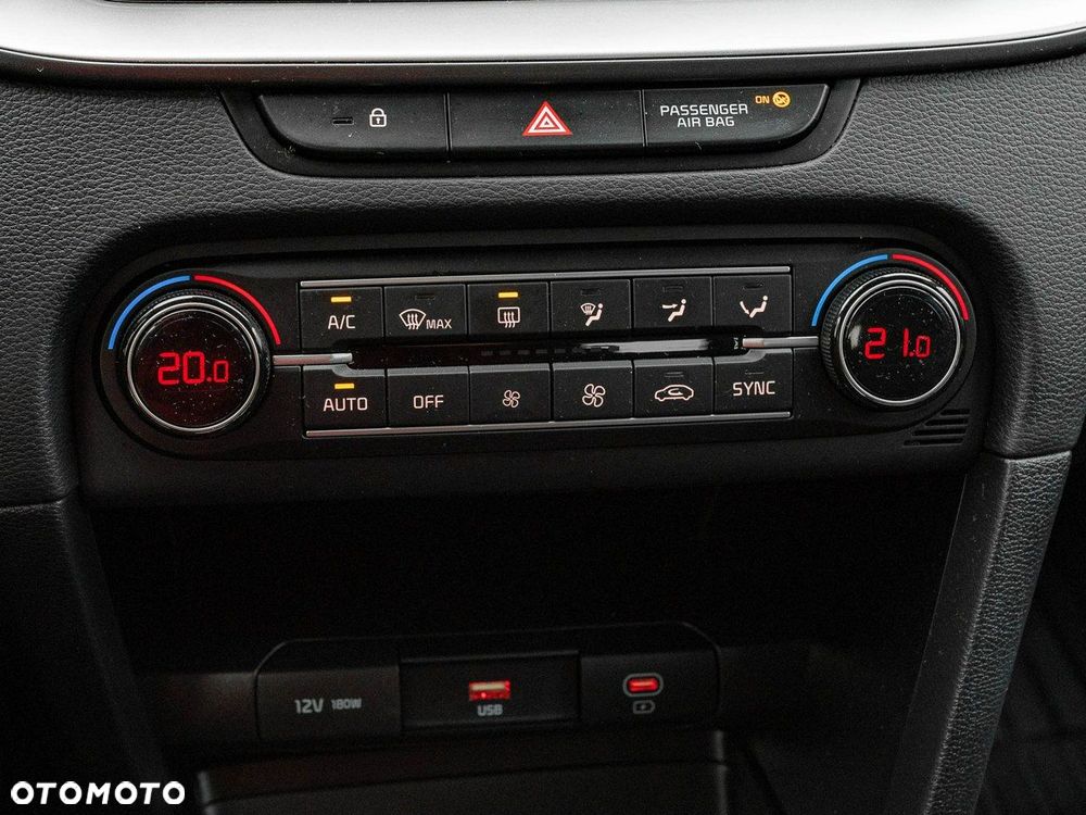 Kia Ceed 1.5 T-GDI M - 18