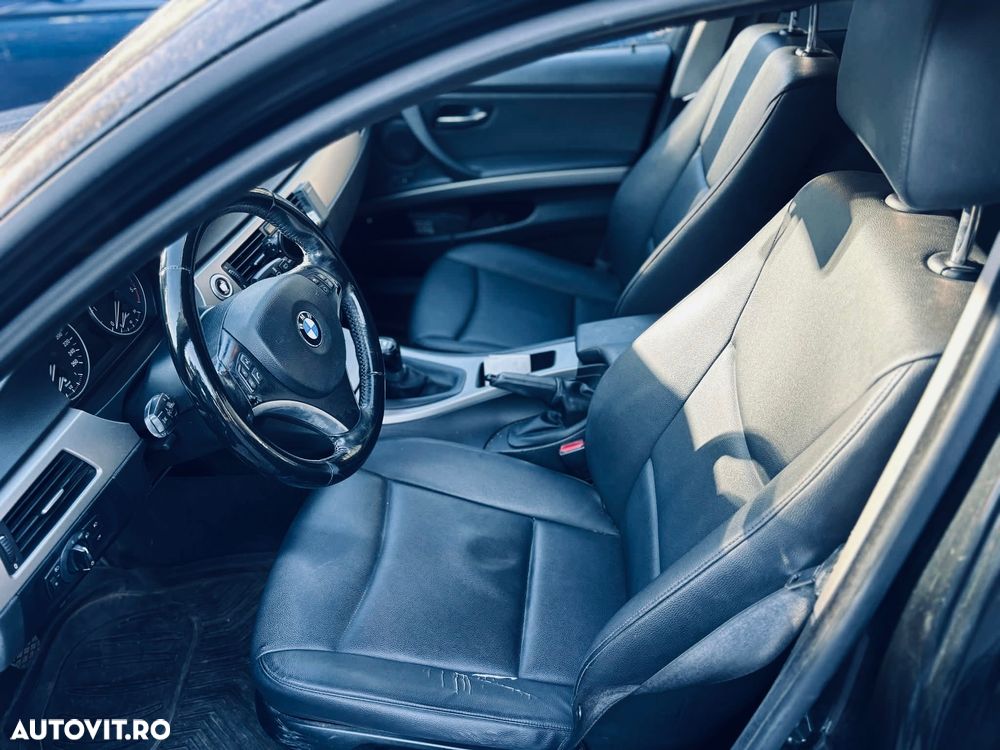 BMW Seria 3 318d - 5