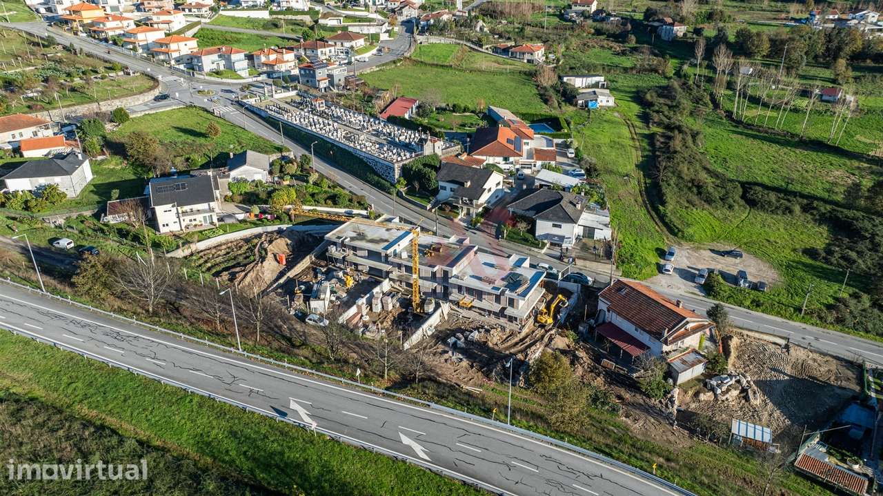 Moradia T3 em Banda em construção em Antime, Fafe - Grande imagem: 5/22