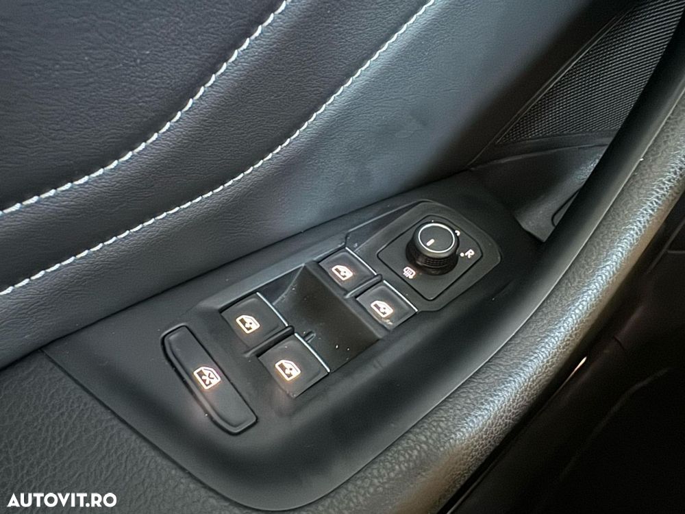 Volkswagen Passat 2.0 TDI DSG Highline - 32
