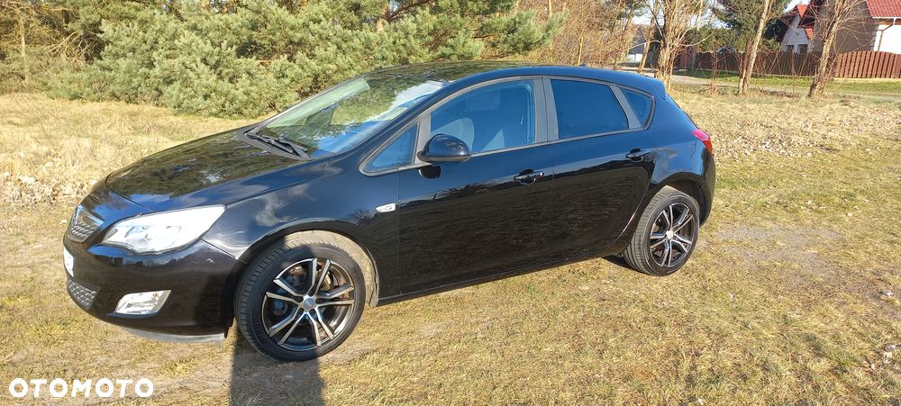 Opel Astra - 1