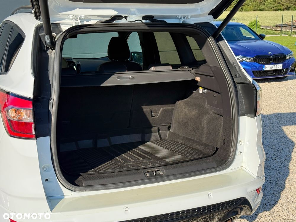 Ford Kuga 2.0 TDCi 4x4 ST-Line - 15