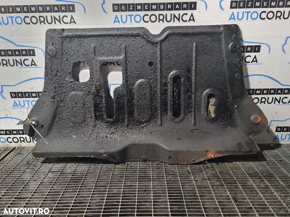 Scut motor Dacia Duster 1.5 Dci 2010 - 2013 (1309) - 2