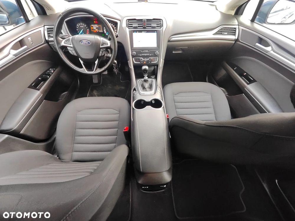 Ford Mondeo - 16