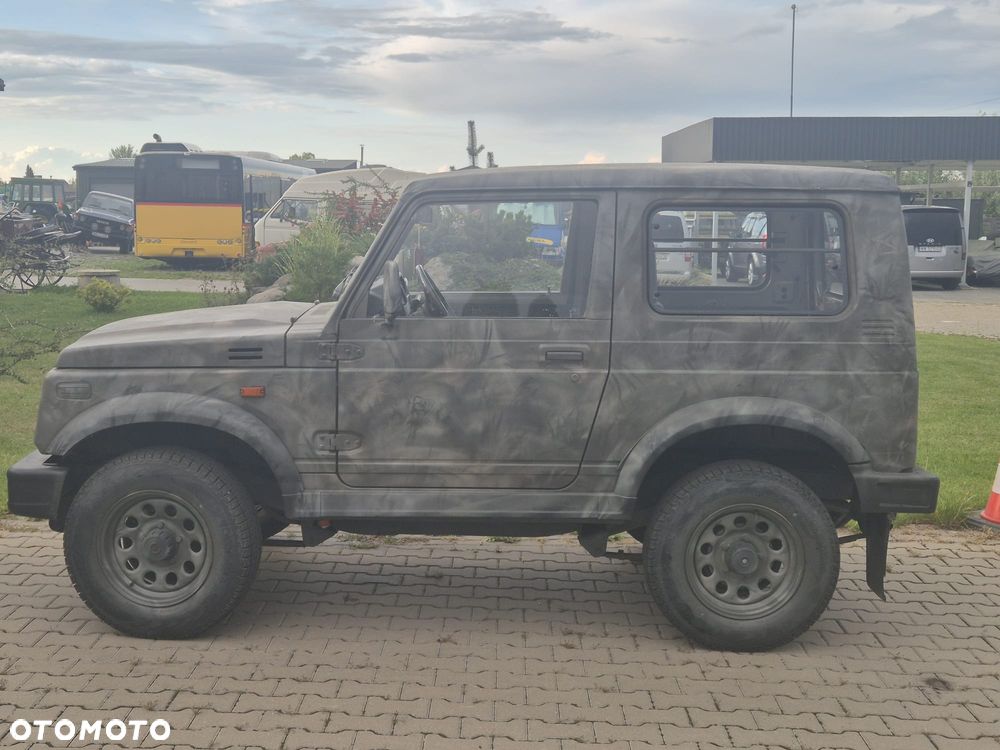 Suzuki Samurai - 4