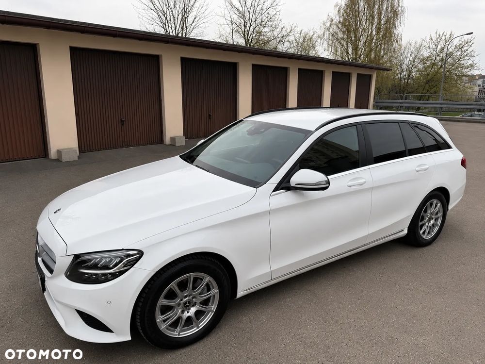 Mercedes-Benz Klasa C 200 d 9G-TRONIC - 17