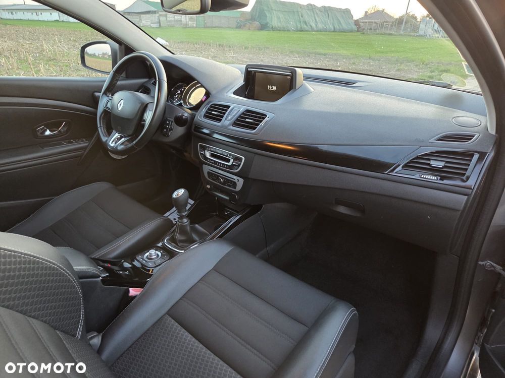 Renault Megane 1.5 dCi Bose - 11