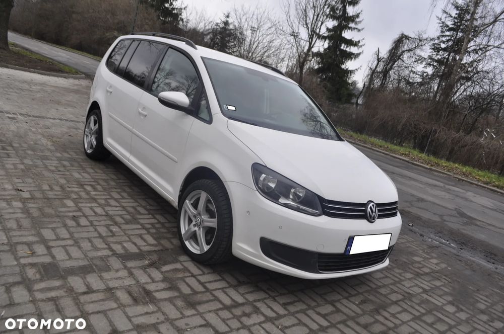 Volkswagen Touran 2.0 TDI BMT Special Edition DSG - 4