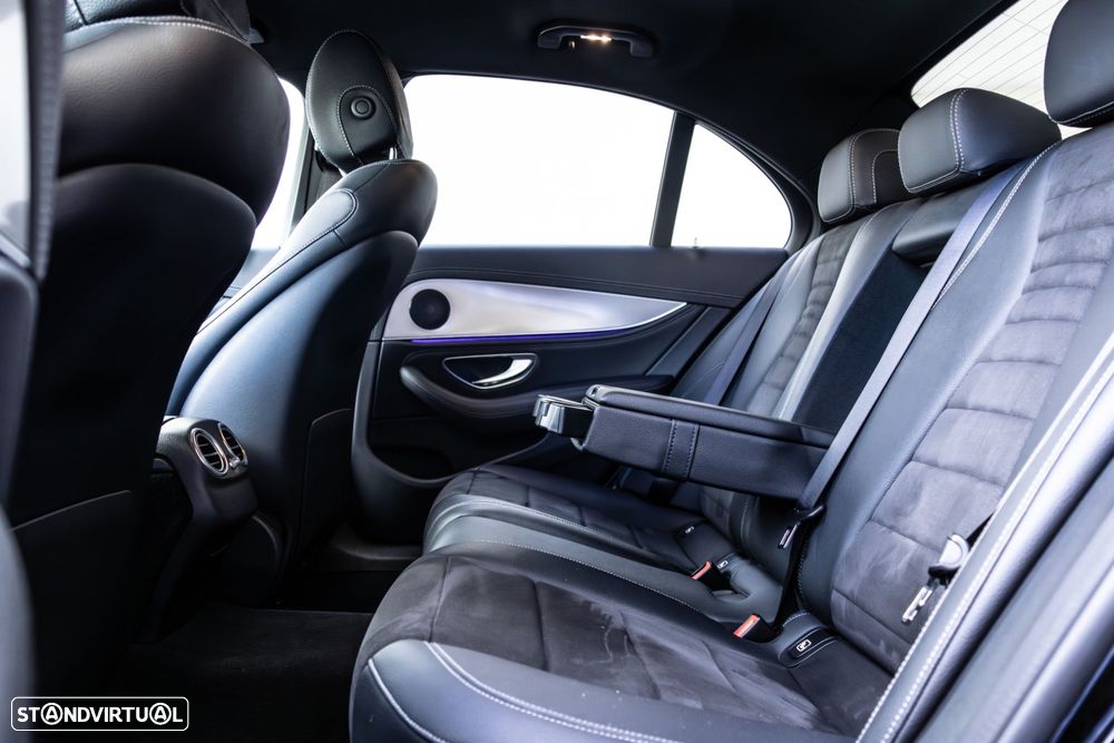 Mercedes-Benz E 220 d AMG Line - 31