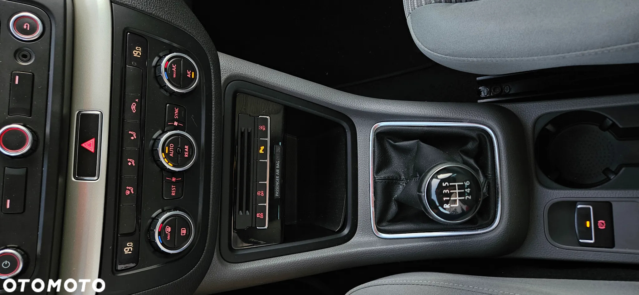Seat Alhambra 2.0 TDI Ecomotive Reference - 15