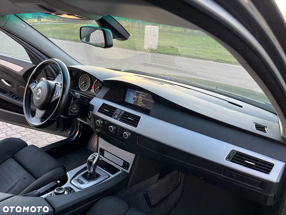 BMW Seria 5 535d - 15