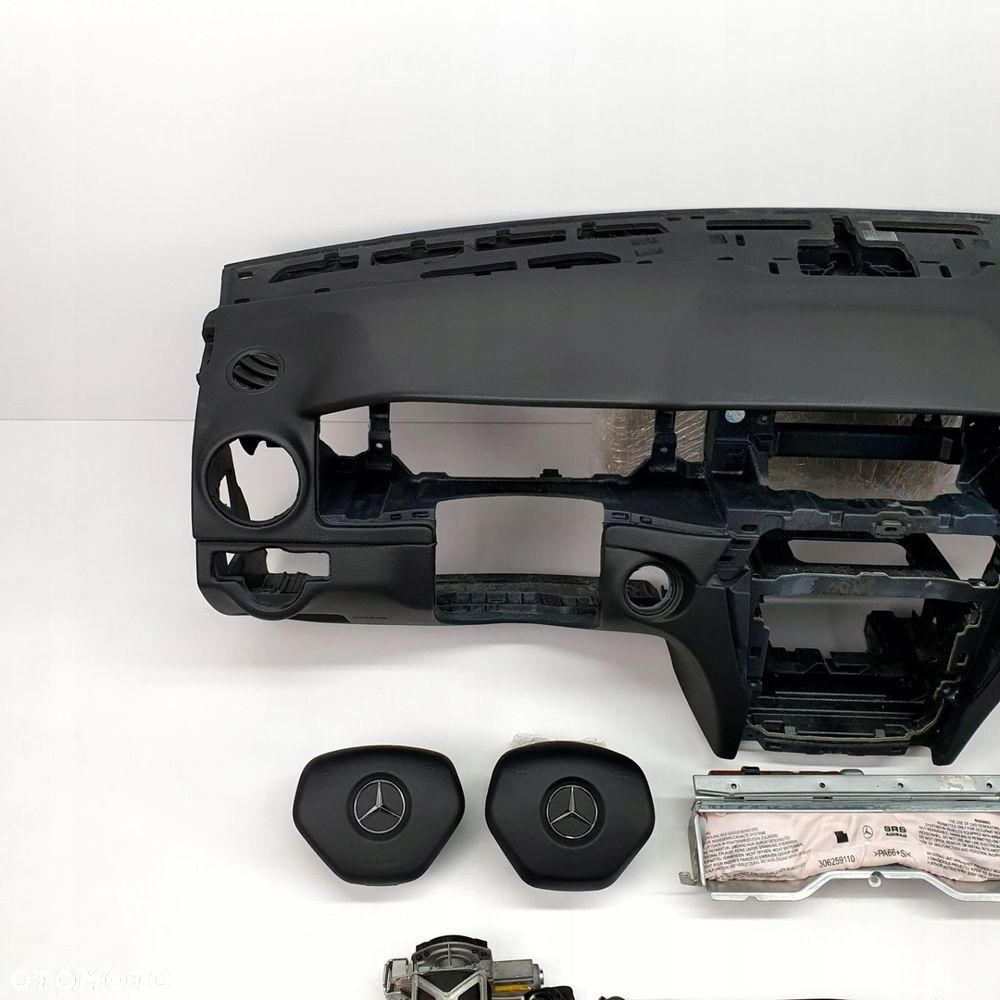 MERCEDES C KLASA W204 DESKA ROZDZIELCZA KONSOLA KOKPIT PULPIT PODUSZKI AIRBAG AIR BAG PASY KIT SET - 2