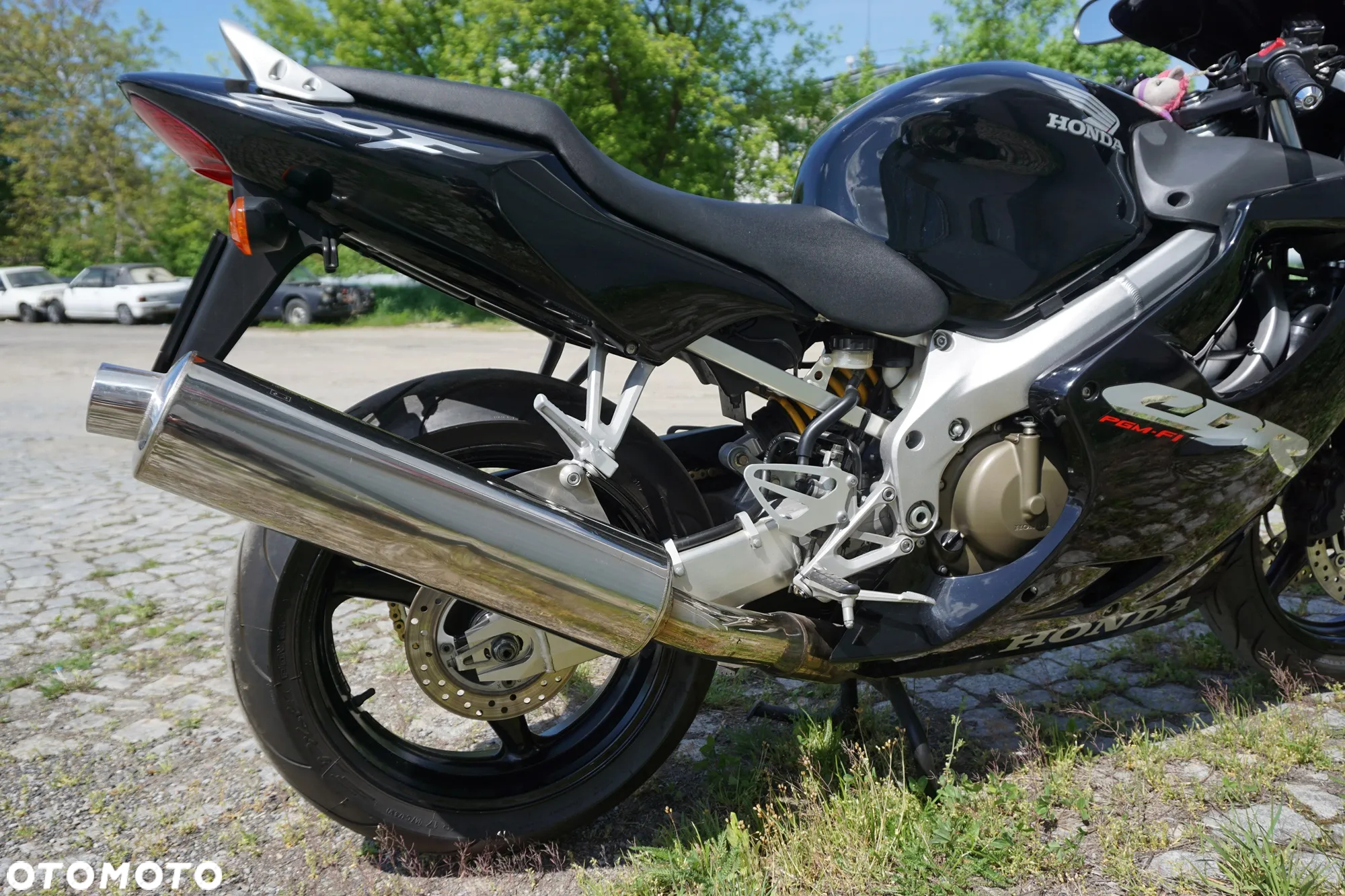 Honda CBR - 25