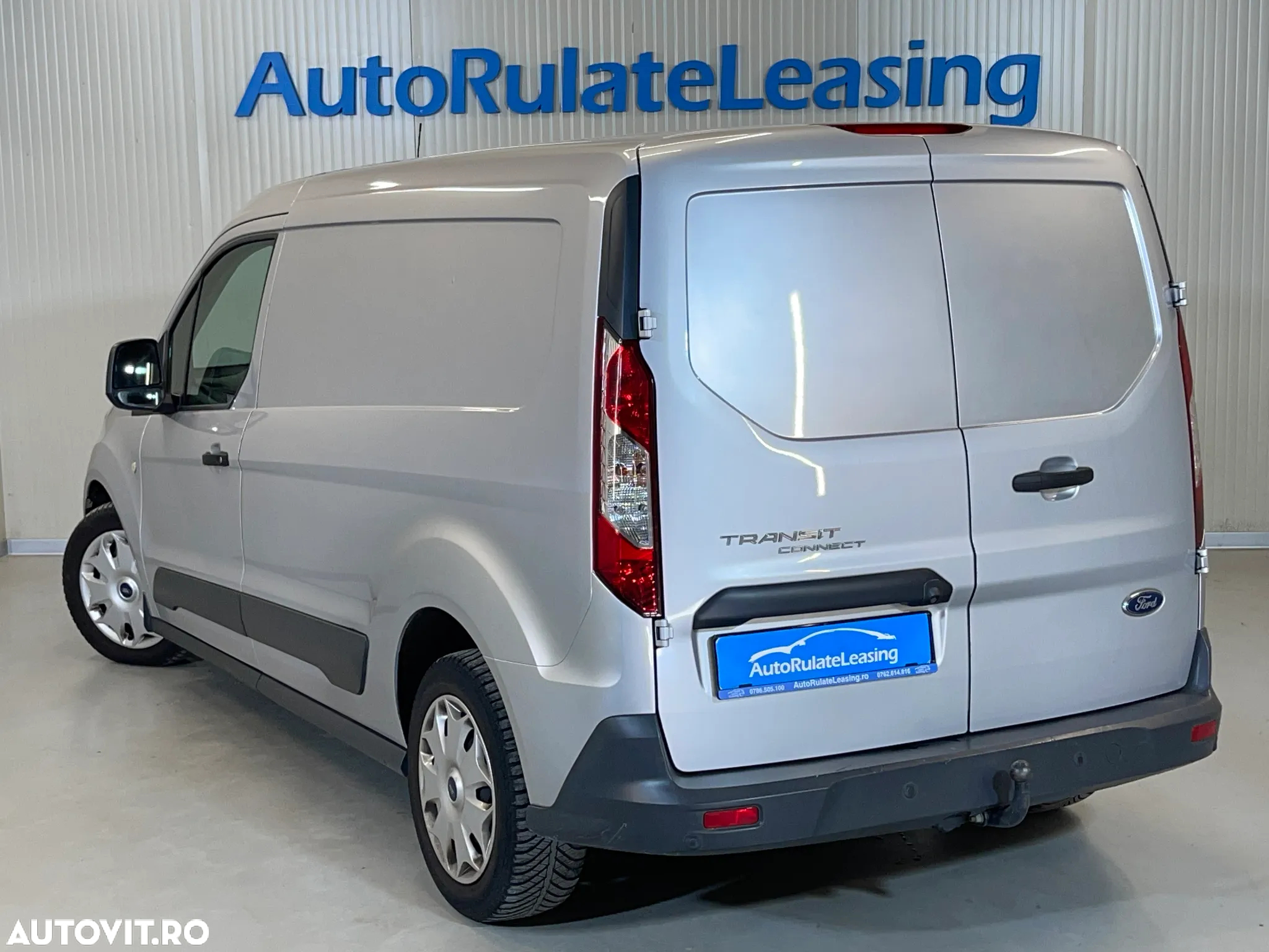 Ford Transit Connect - 4
