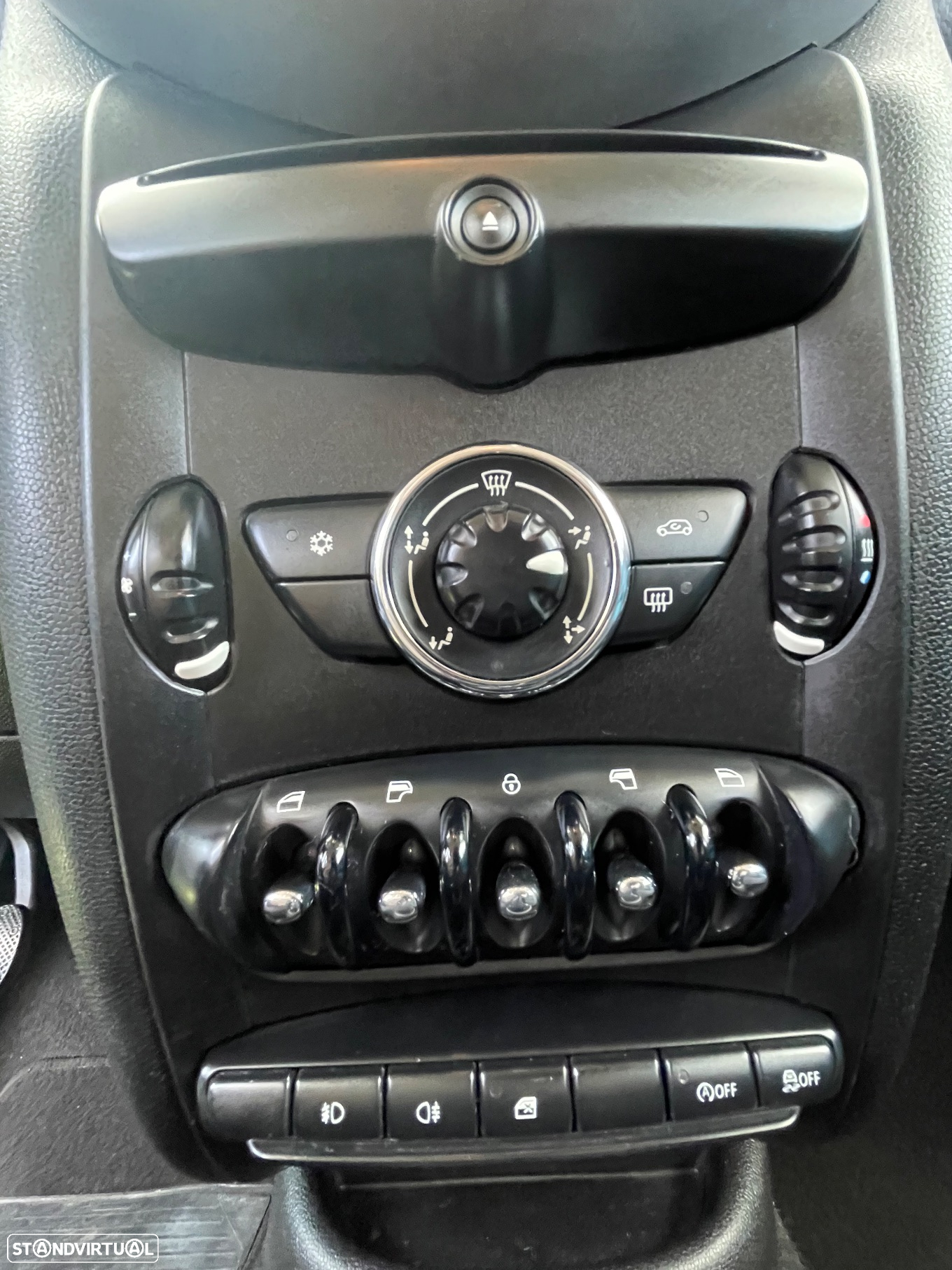 MINI Countryman Cooper D - 17