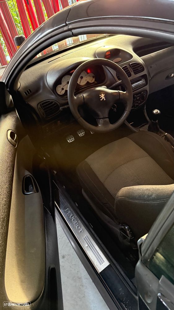 Peugeot 206 CC 1.6 - 8