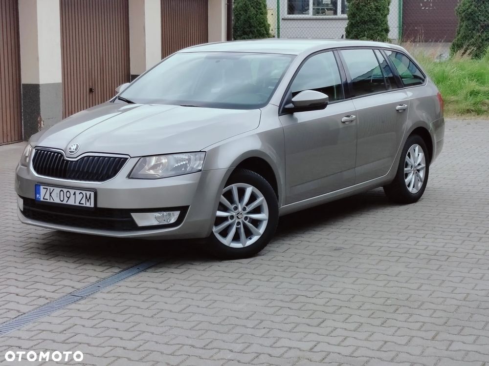 Skoda Octavia 1.6 TDI DPF DSG Active - 2