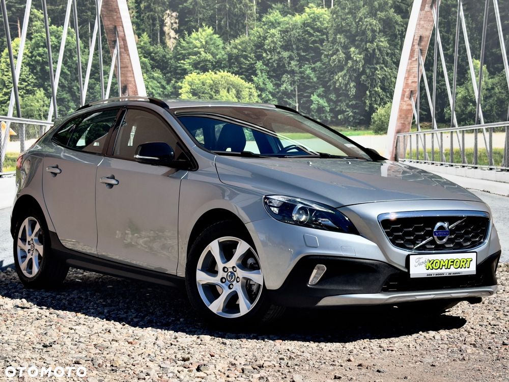 Volvo V40 Cross Country T4 AWD Geartronic Kinetic - 3