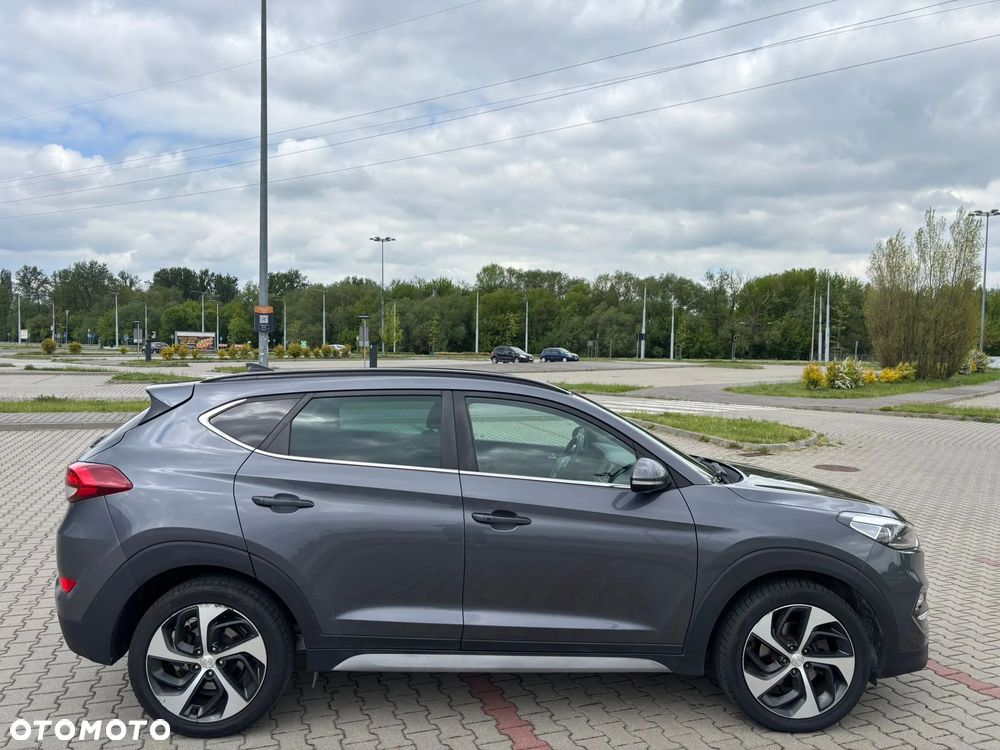 Hyundai Tucson blue 1.7 CRDi 2WD DCT Premium - 11