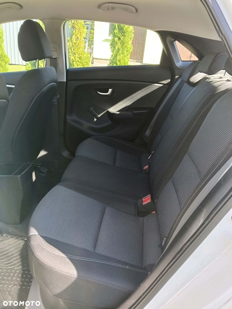 Hyundai i30 - 11
