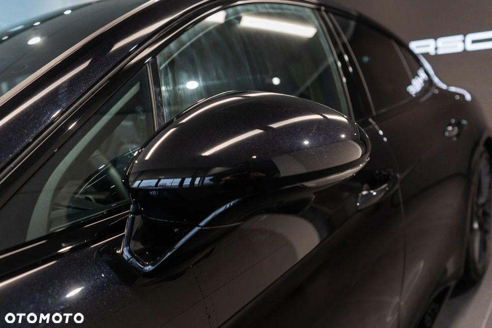 Porsche Panamera - 33