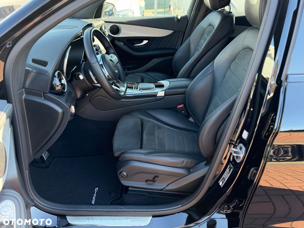 Mercedes-Benz GLC 220 d 4Matic 9G-TRONIC AMG Line Plus - 9