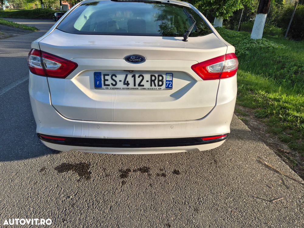 Ford Mondeo 2.0 TDCI Start-Stopp PowerShift-Aut Business Edition - 5