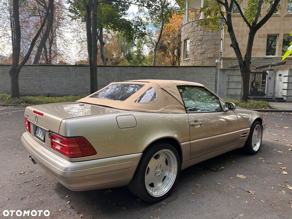 Mercedes-Benz SL ver-500 - 13