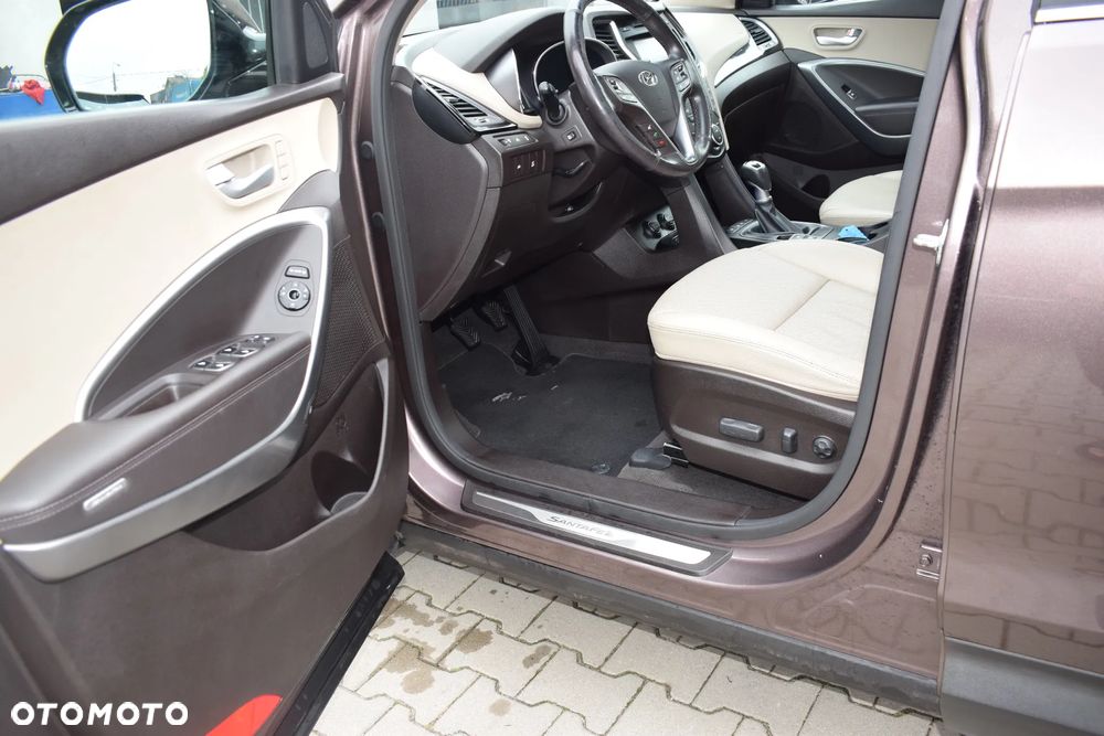 Hyundai Santa Fe 2.0 CRDi Executive 7os - 6