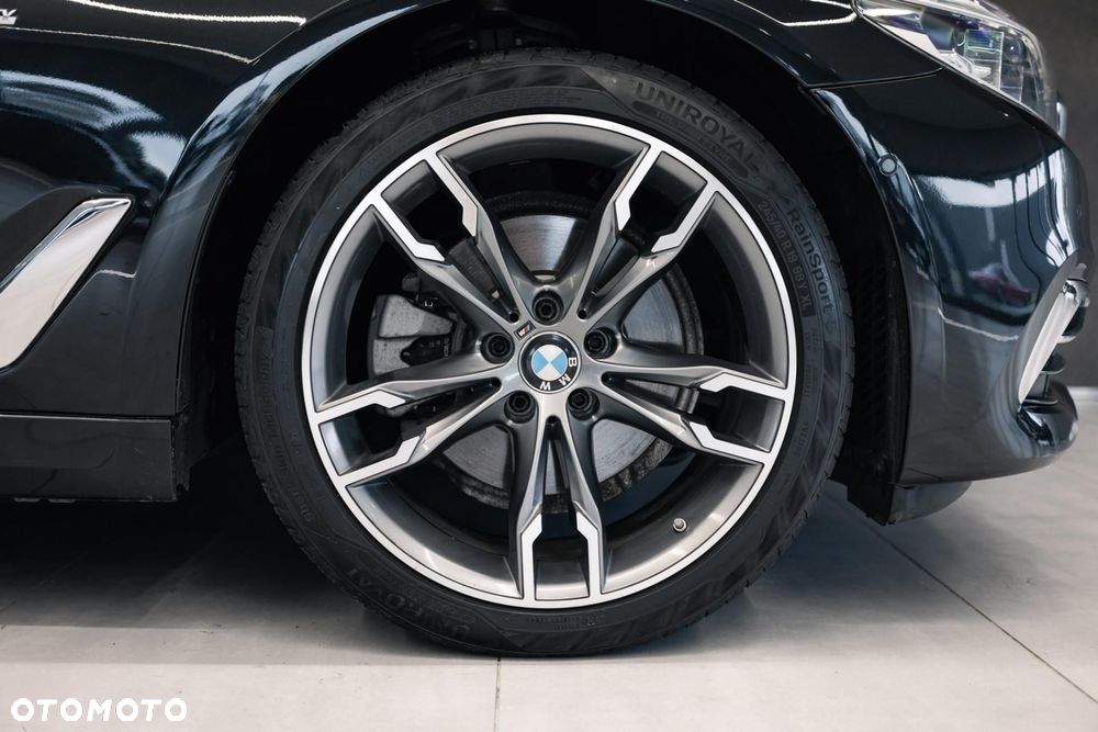 BMW Seria 5 520d xDrive Luxury Line - 39