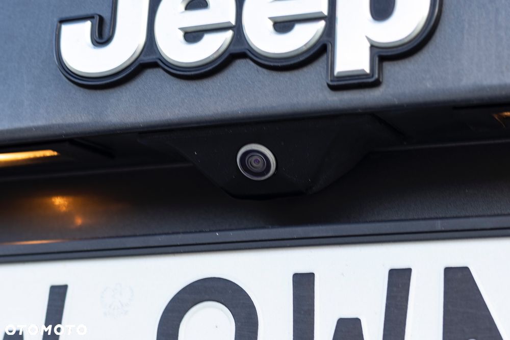 Jeep Renegade 1.5 T4 mHEV Limited FWD S&S DCT - 16