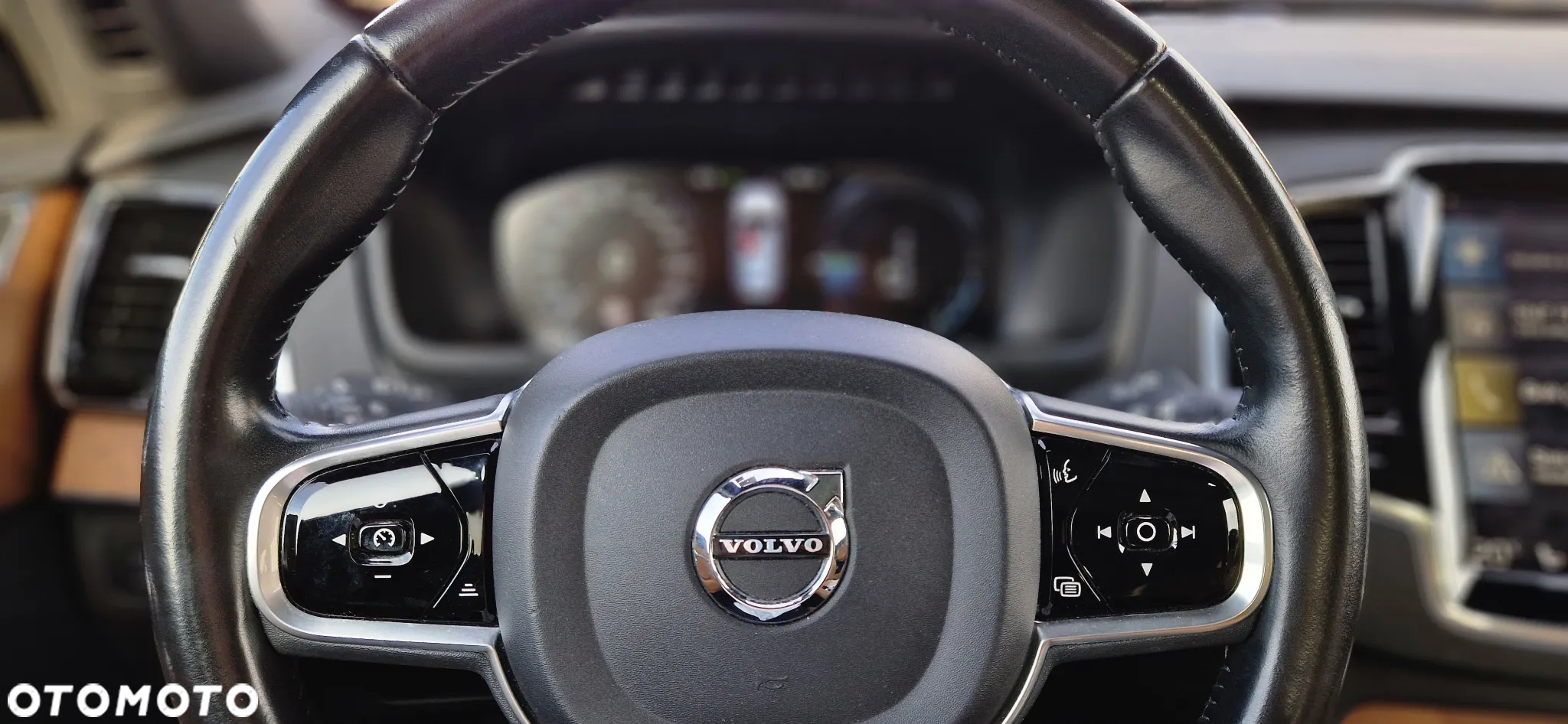 Volvo XC 90 T8 AWD Plug-In Hybrid Inscription 7os - 5