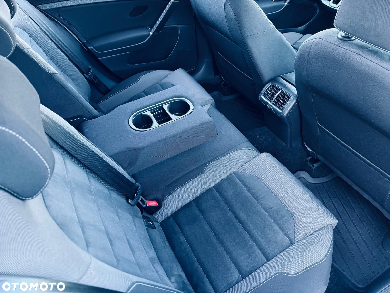 Volkswagen Golf VII 1.5 TSI BMT Evo Highline DSG - 18