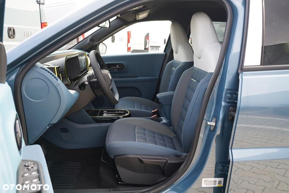 Fiat Grande Panda 1.2 mHEV La Prima eDCT - 12