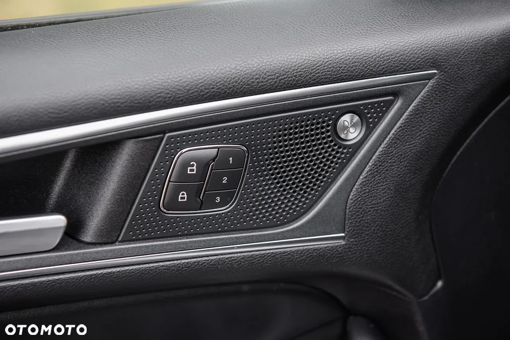 Ford Edge 2.0 EcoBlue Bi-Turbo 4x4 ST-LINE - 16