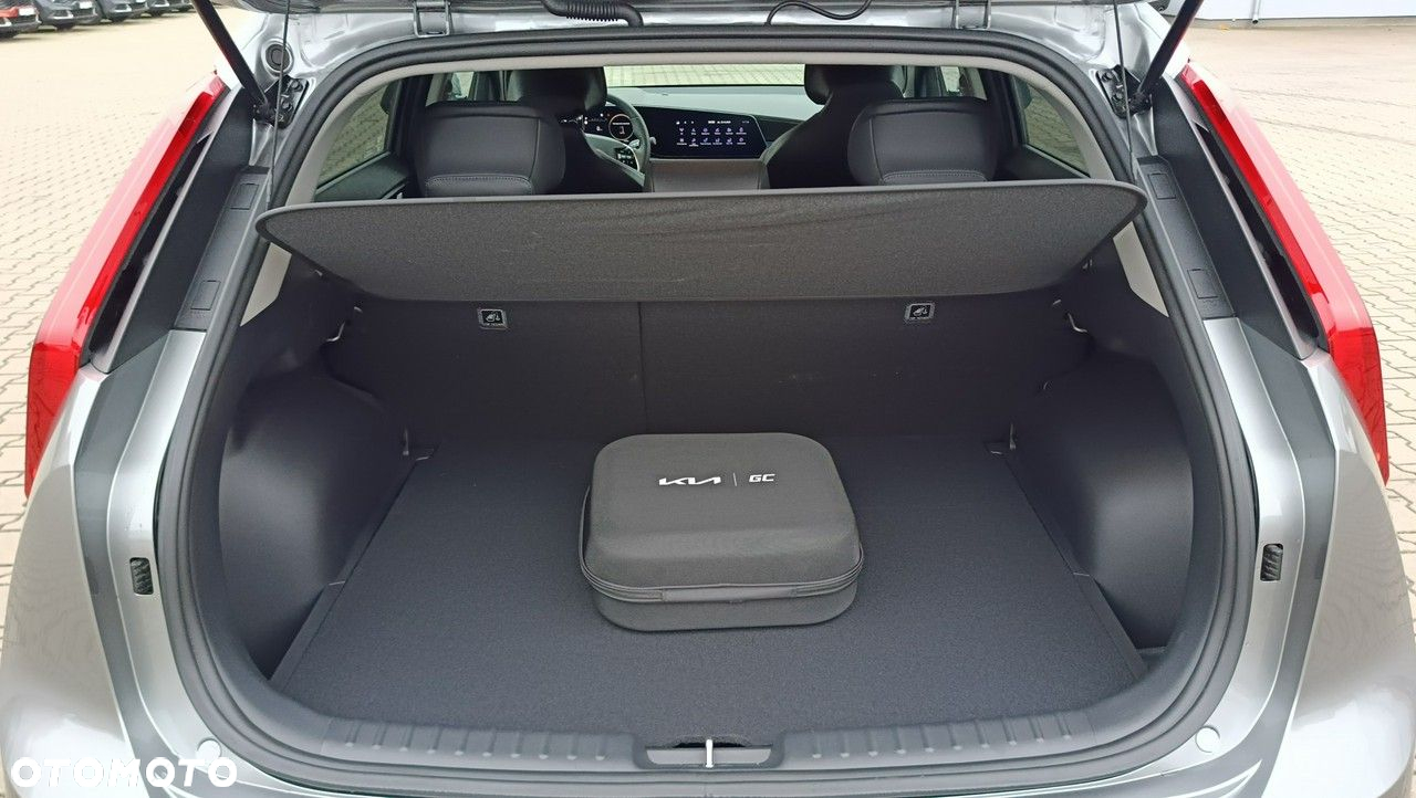 Kia Niro - 36