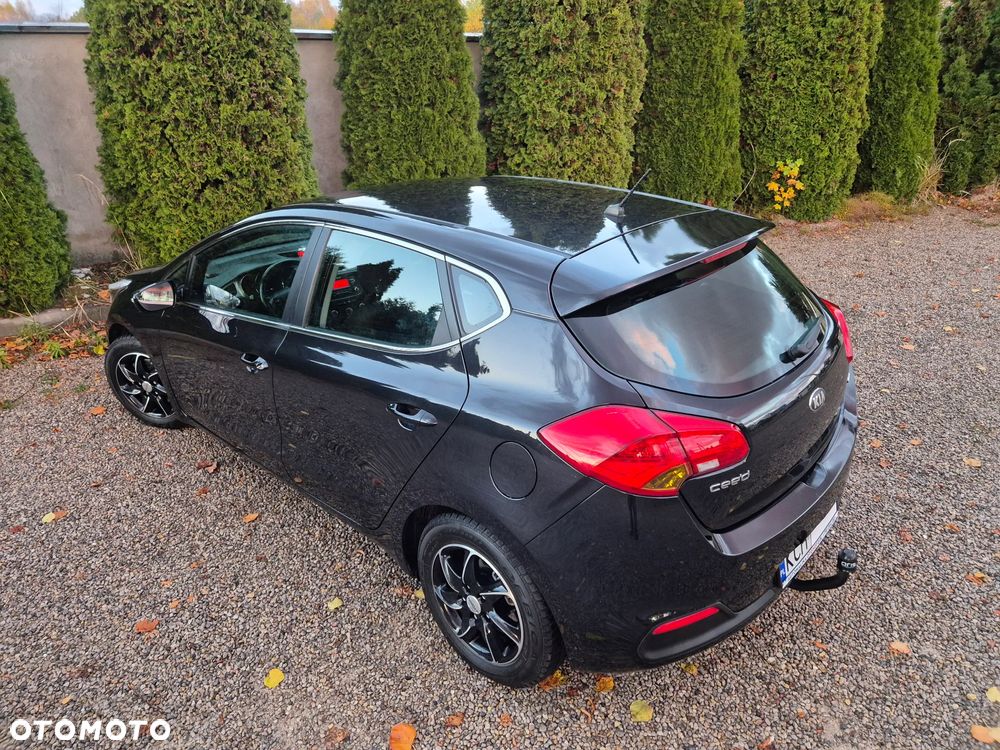Kia Ceed 1.6 GDI Edition 7 - 32
