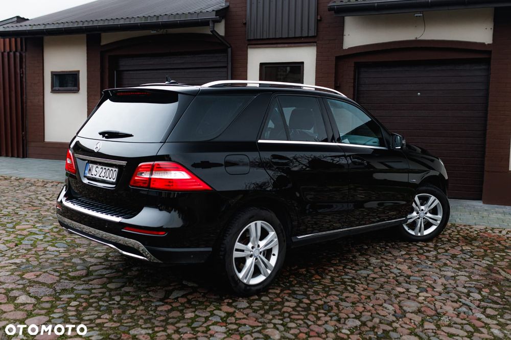 Mercedes-Benz ML 250 BlueTec 4-Matic - 6