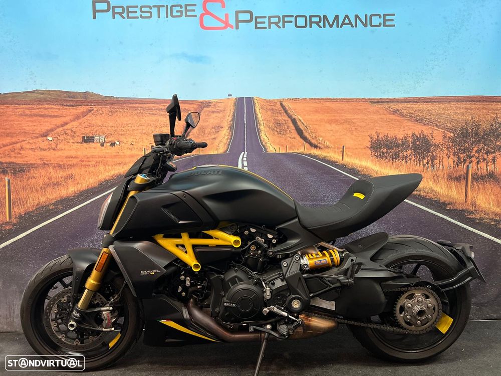 Ducati Diavel S - Black & Steel - 2