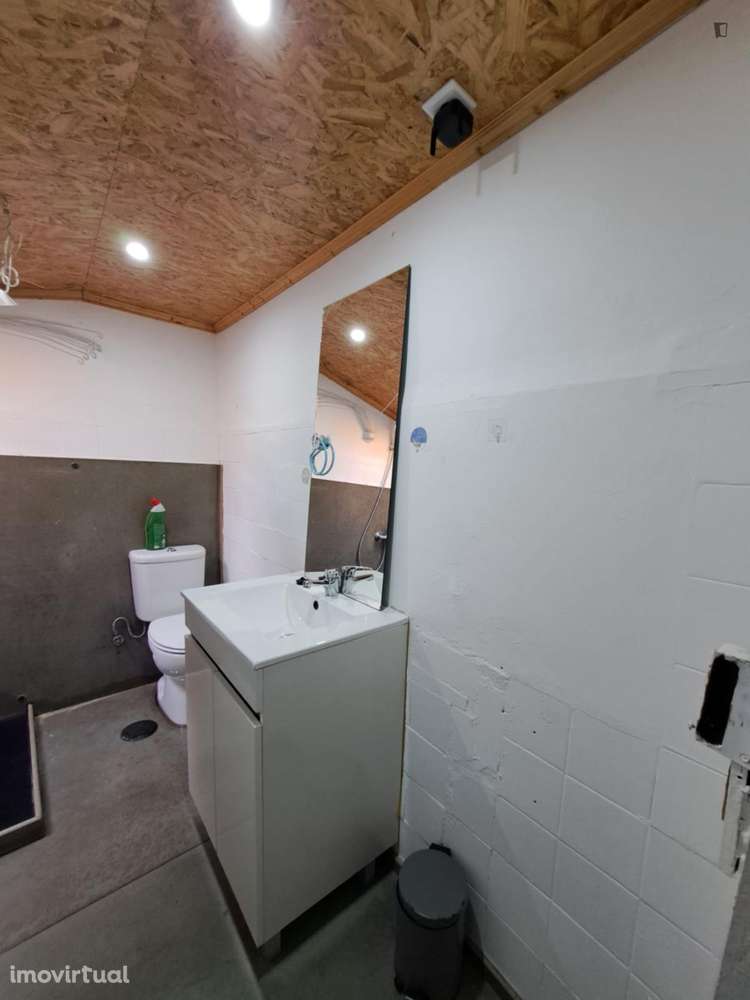 Apartamento com 1 quartos - localizado em Baixa Coimbra - Grande imagem: 5/7