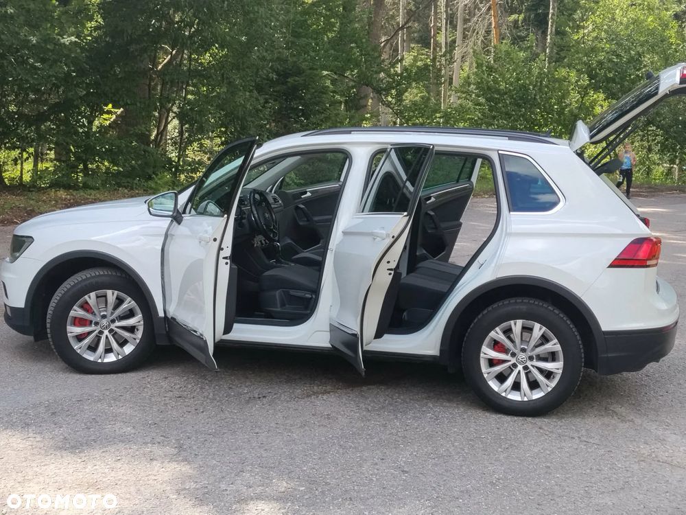 Volkswagen Tiguan - 9