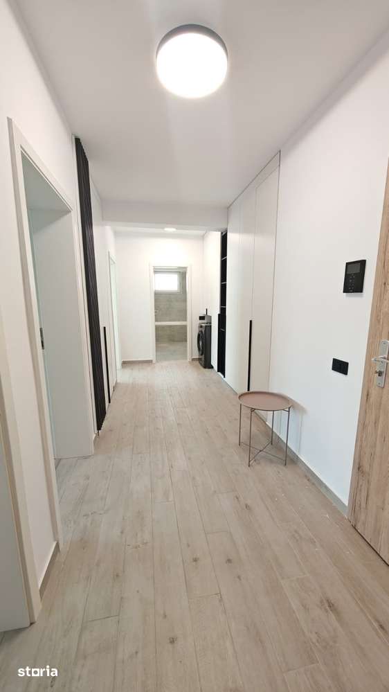 Apartament 3  camere zona Coressi - Imagine principală: 3/18