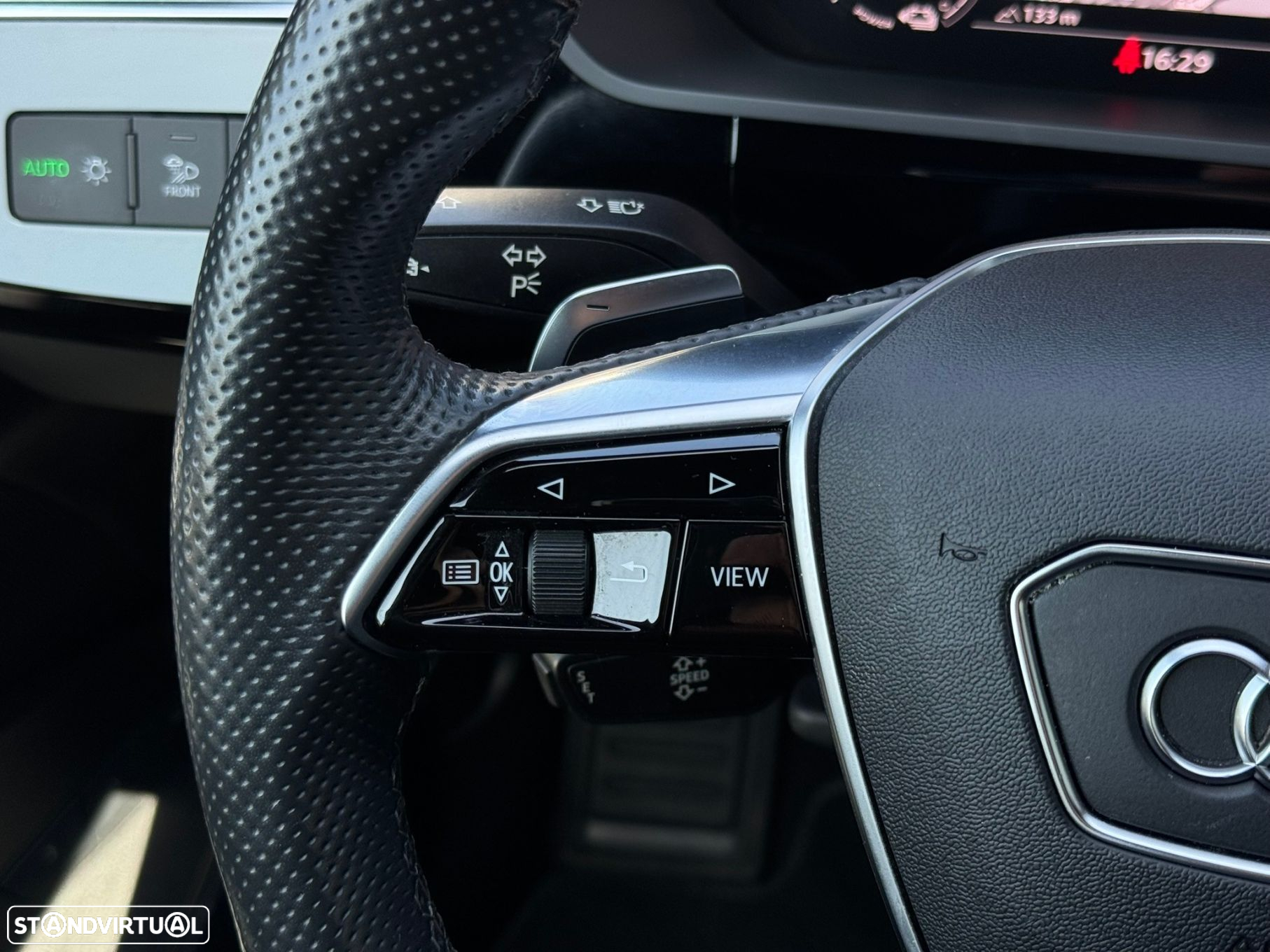 Audi e-tron 55 quattro S line - 35
