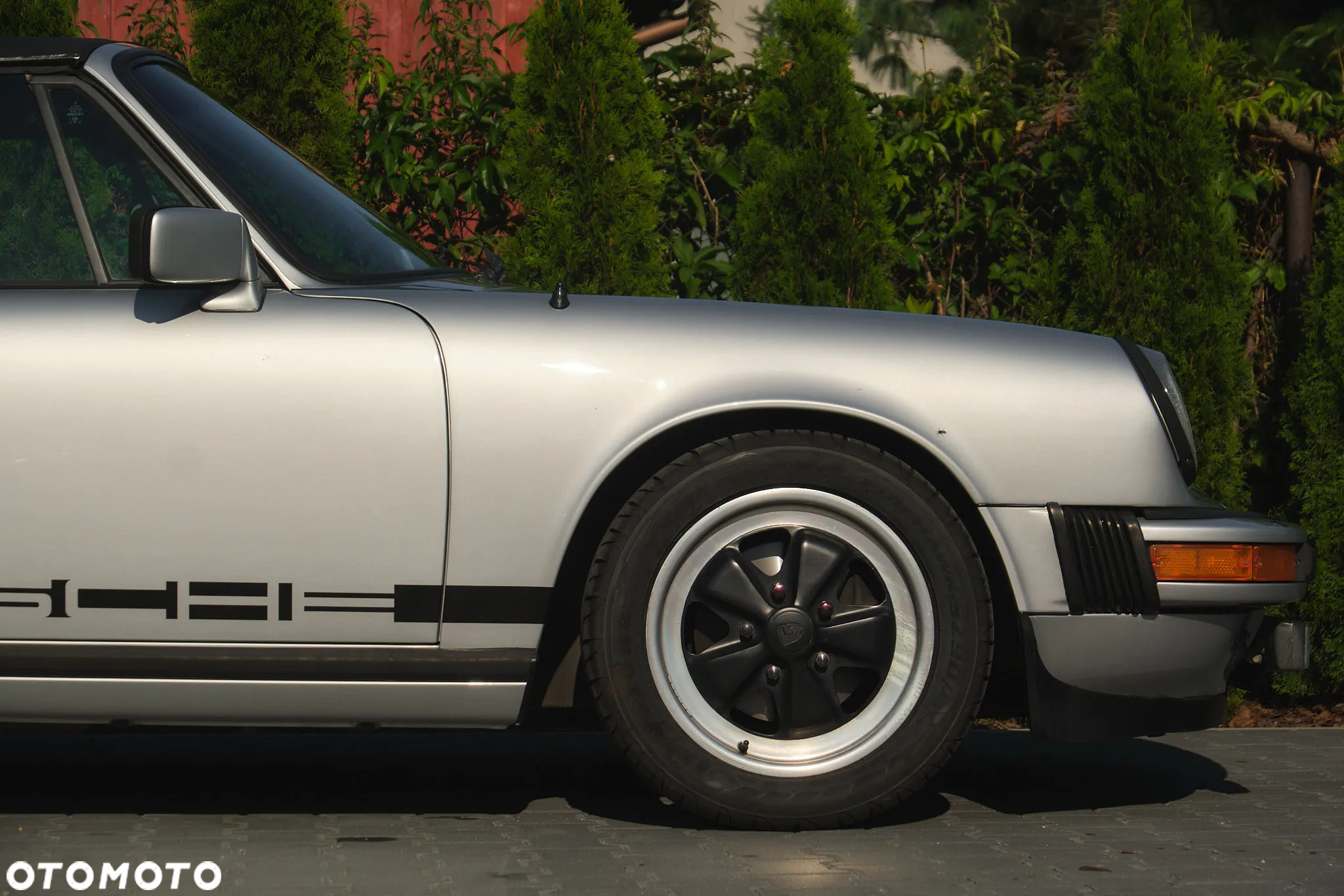 Porsche 911 - 9