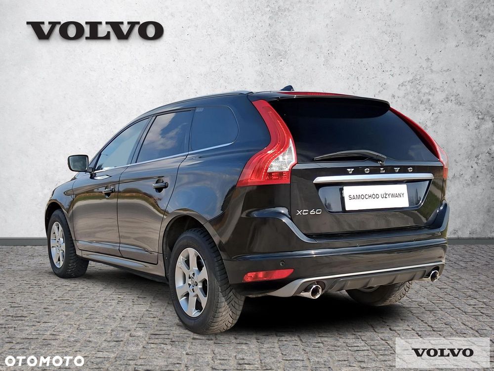 Volvo XC 60 - 4